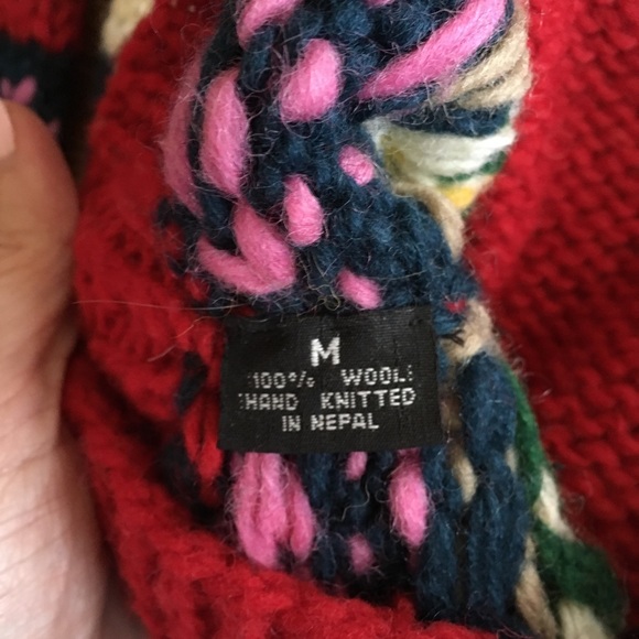 SOLD NWT Hand knitted wool chunky cardigan Nepal M - Picture 5 of 7